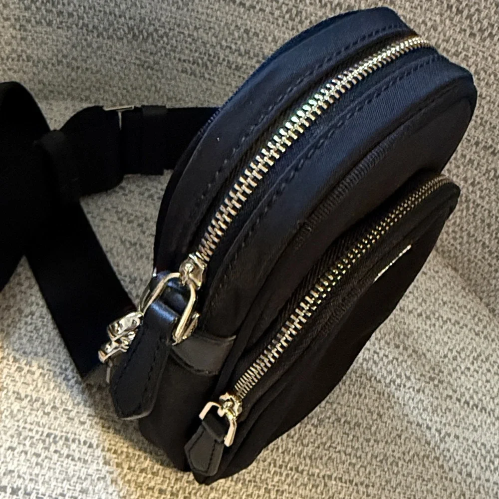 Kate Spade Black Crossbody Bag with Cream Dust Bag - Picture 6 of 15